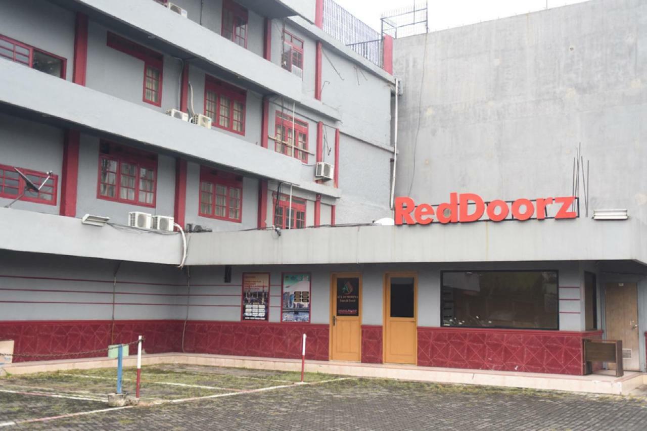 Guest house Reddoorz Near Rscm 3*