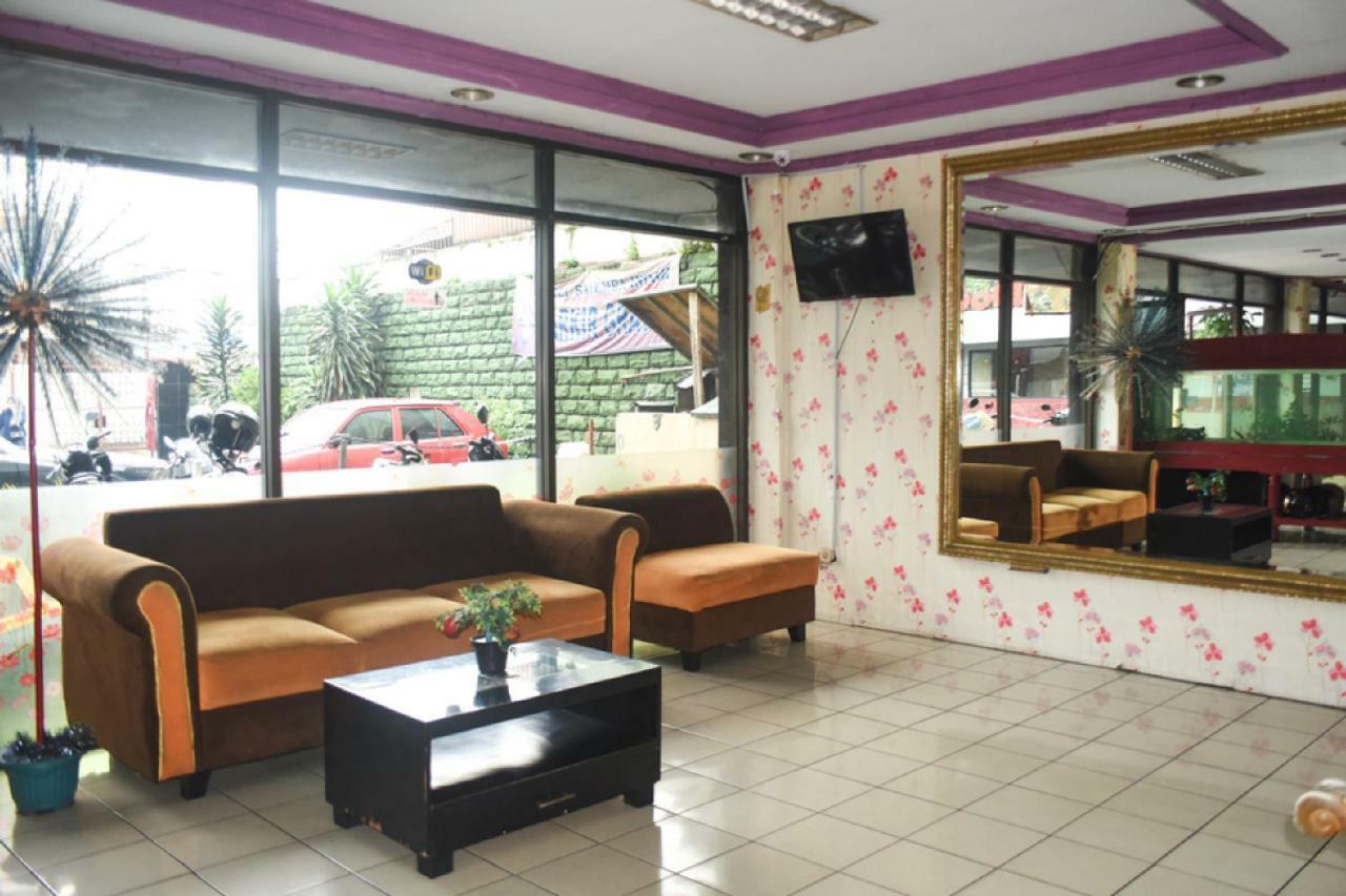 Reddoorz Near Rscm Jakarta