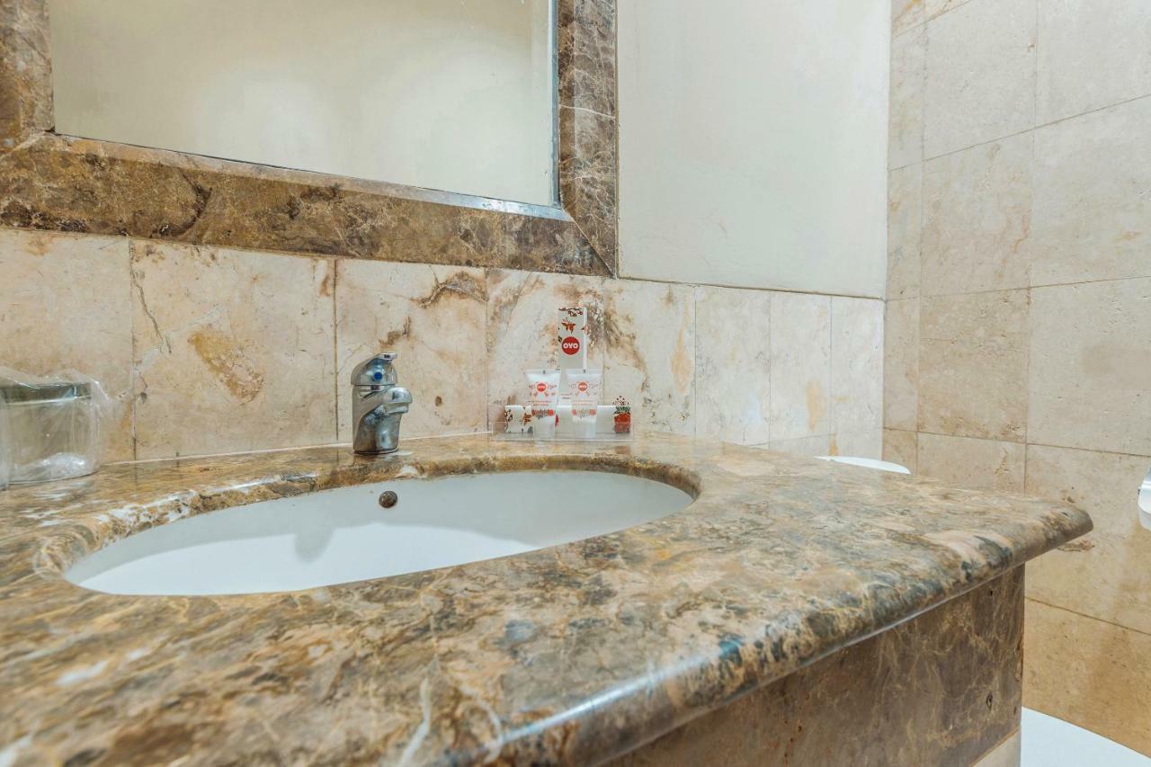 Capital O 534 Sriwijaya Hotel 3*