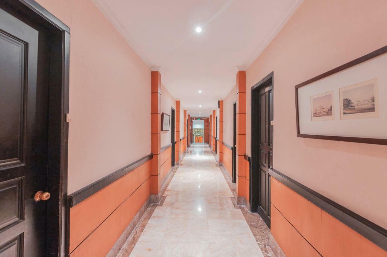 Capital O 534 Sriwijaya Hotel Jakarta