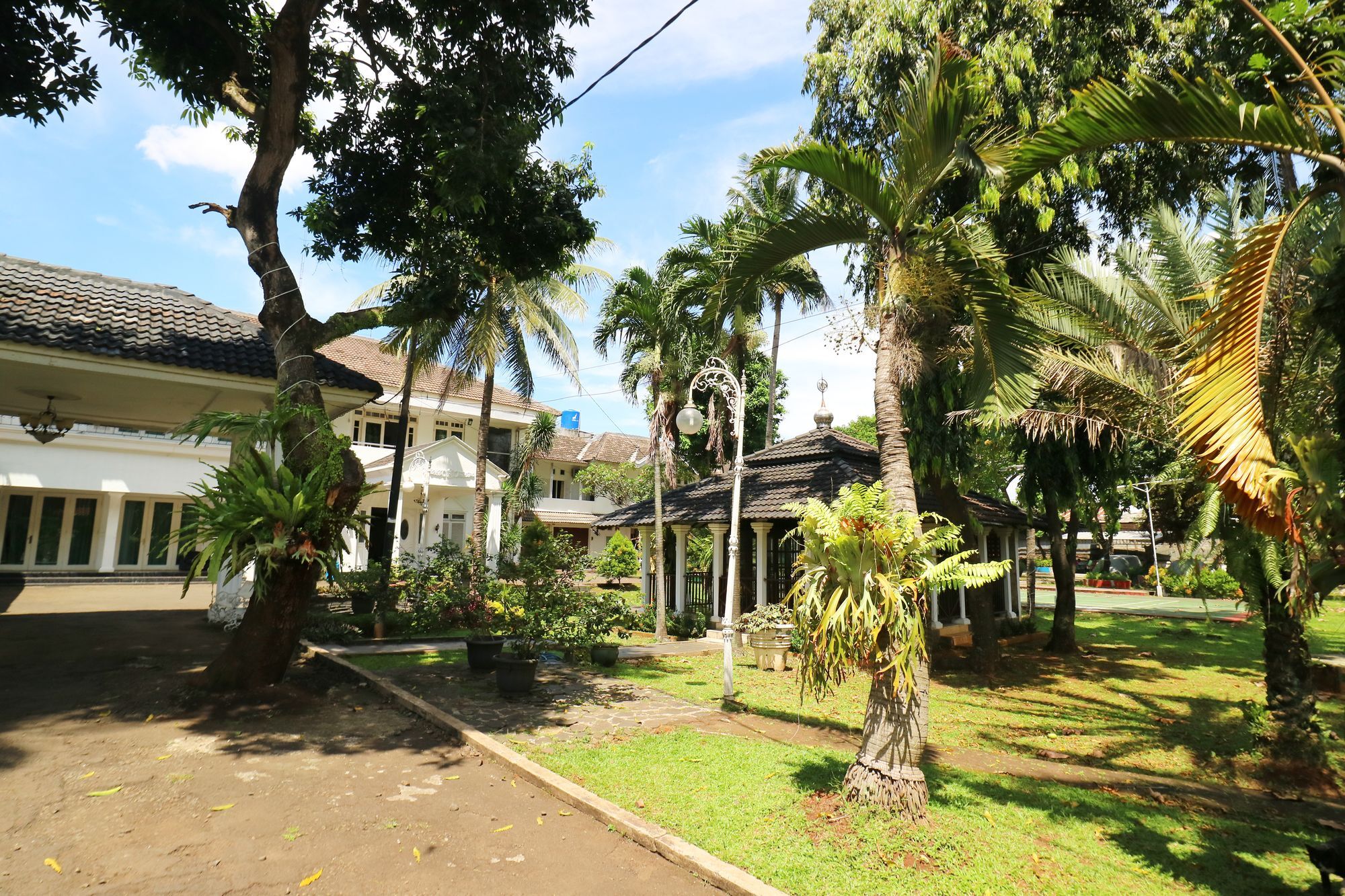 Sri Manganti Hotel