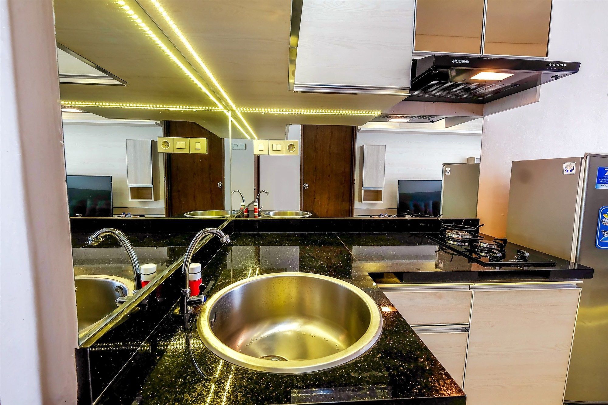 Apartment 2 Bedrooms At Northland Ancol By Travelio *