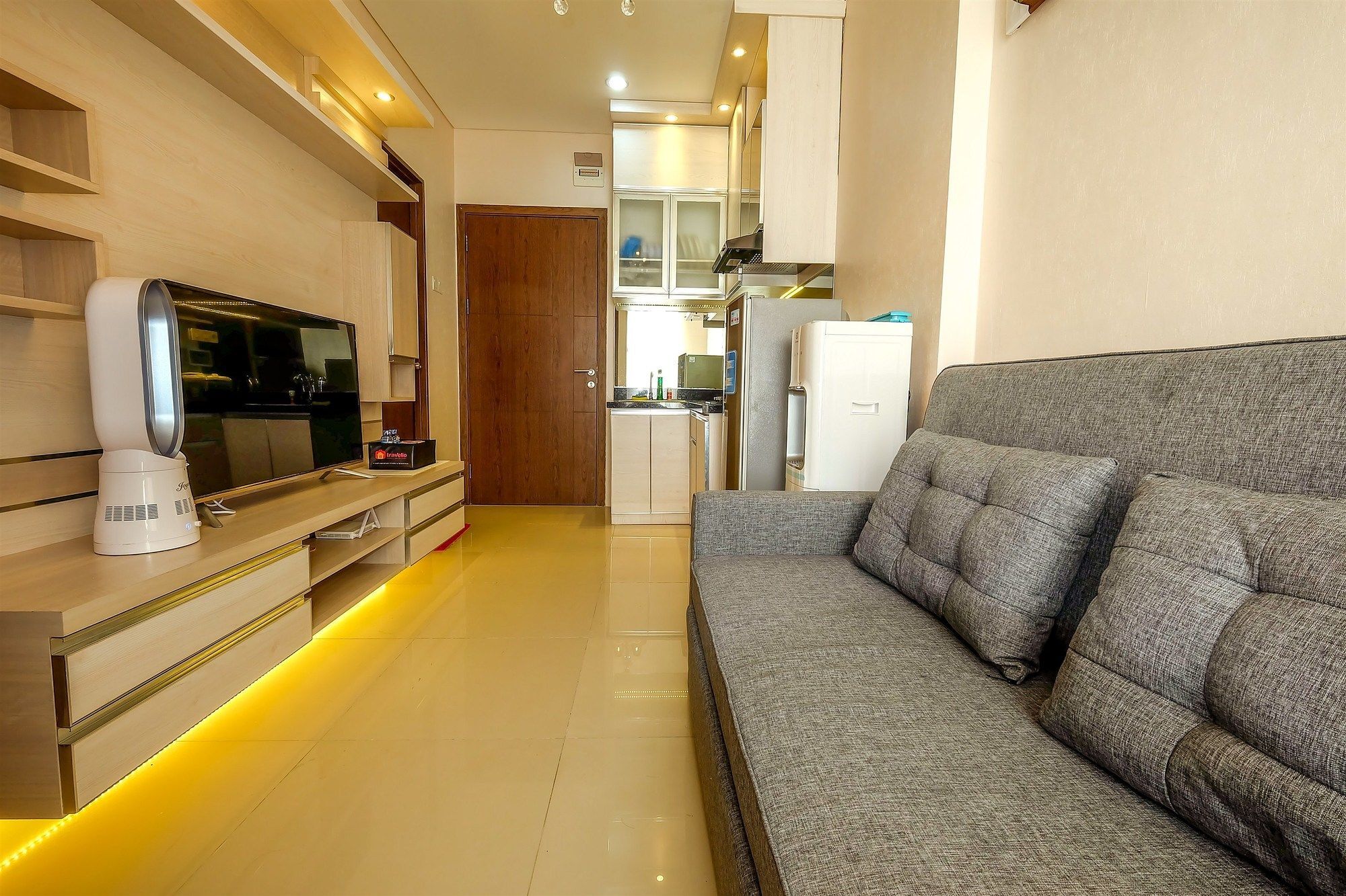 2 Bedrooms At Northland Ancol By Travelio *