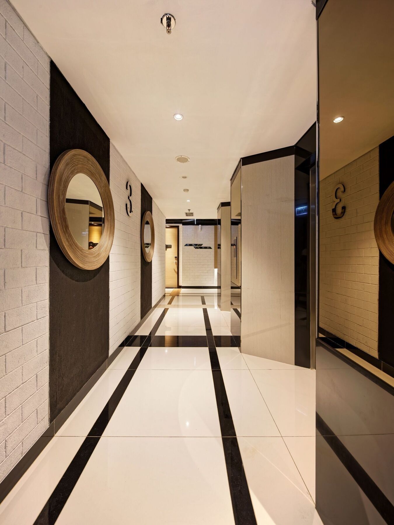 Maxone Platinum Hayam Wuruk 3* Jakarta