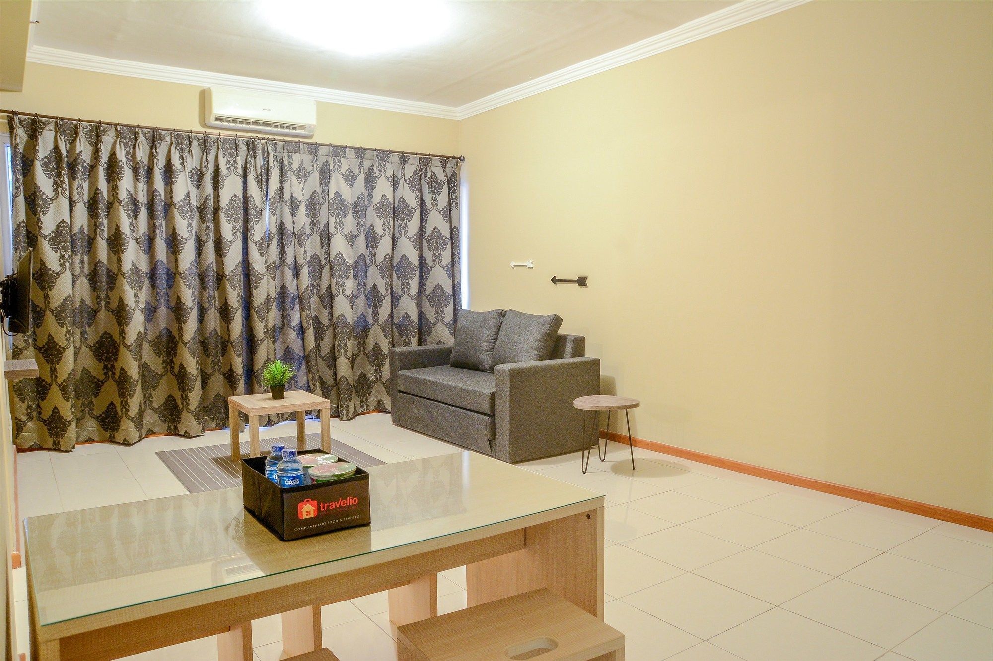 3 Bedrooms Grand Palace Kemayoran By Travelio Apartment