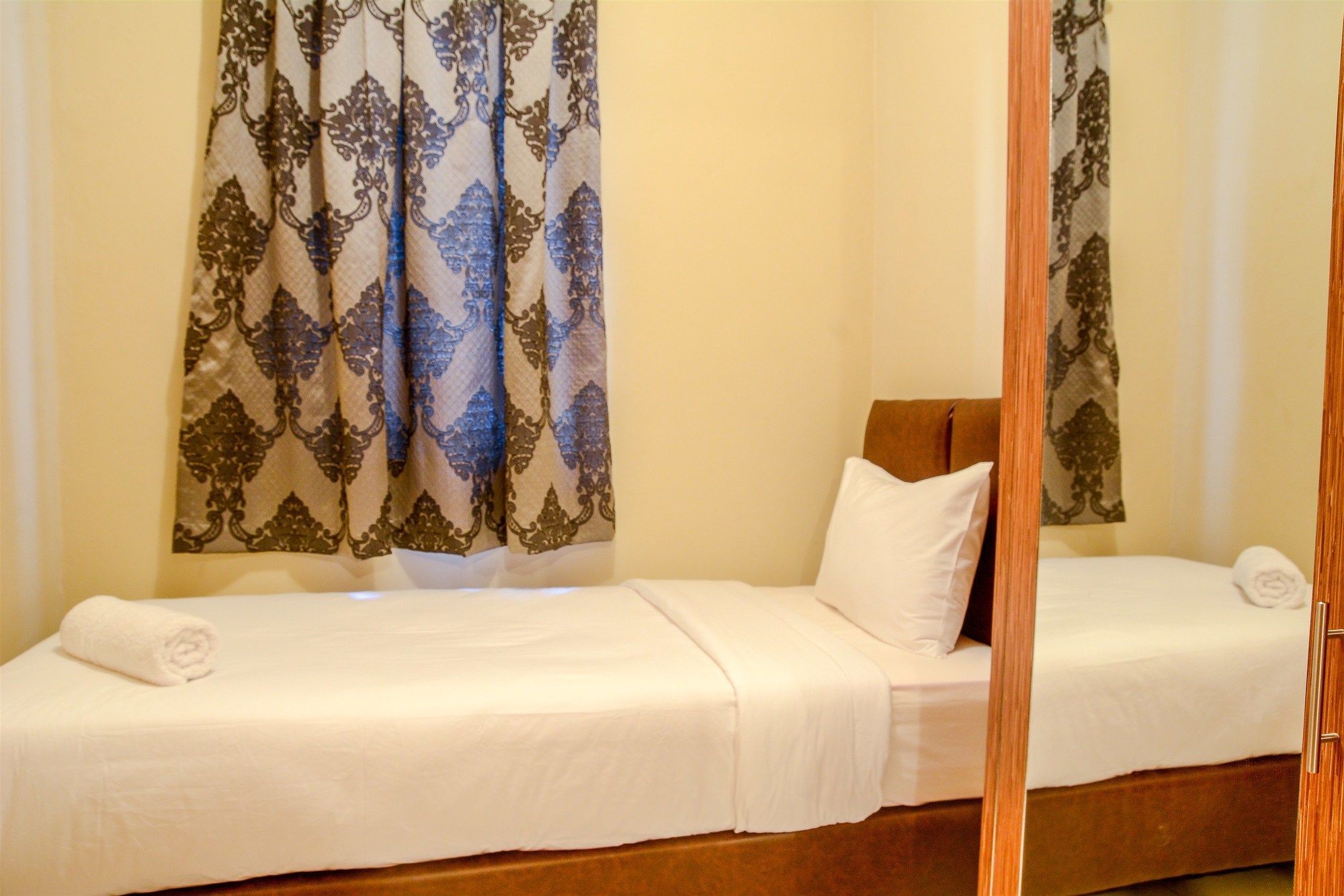 Apartment 3 Bedrooms Grand Palace Kemayoran By Travelio *