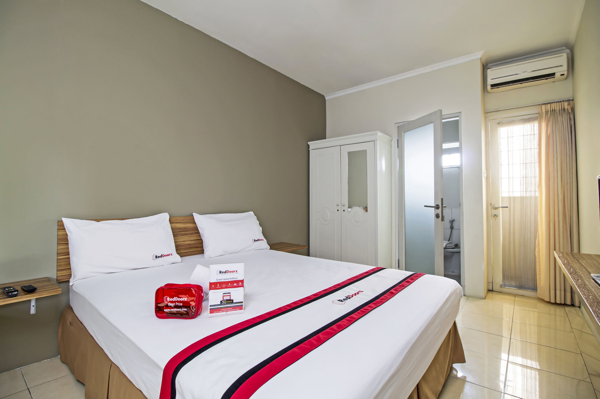Hotel Reddoorz At Mampang Prapatan Jakarta