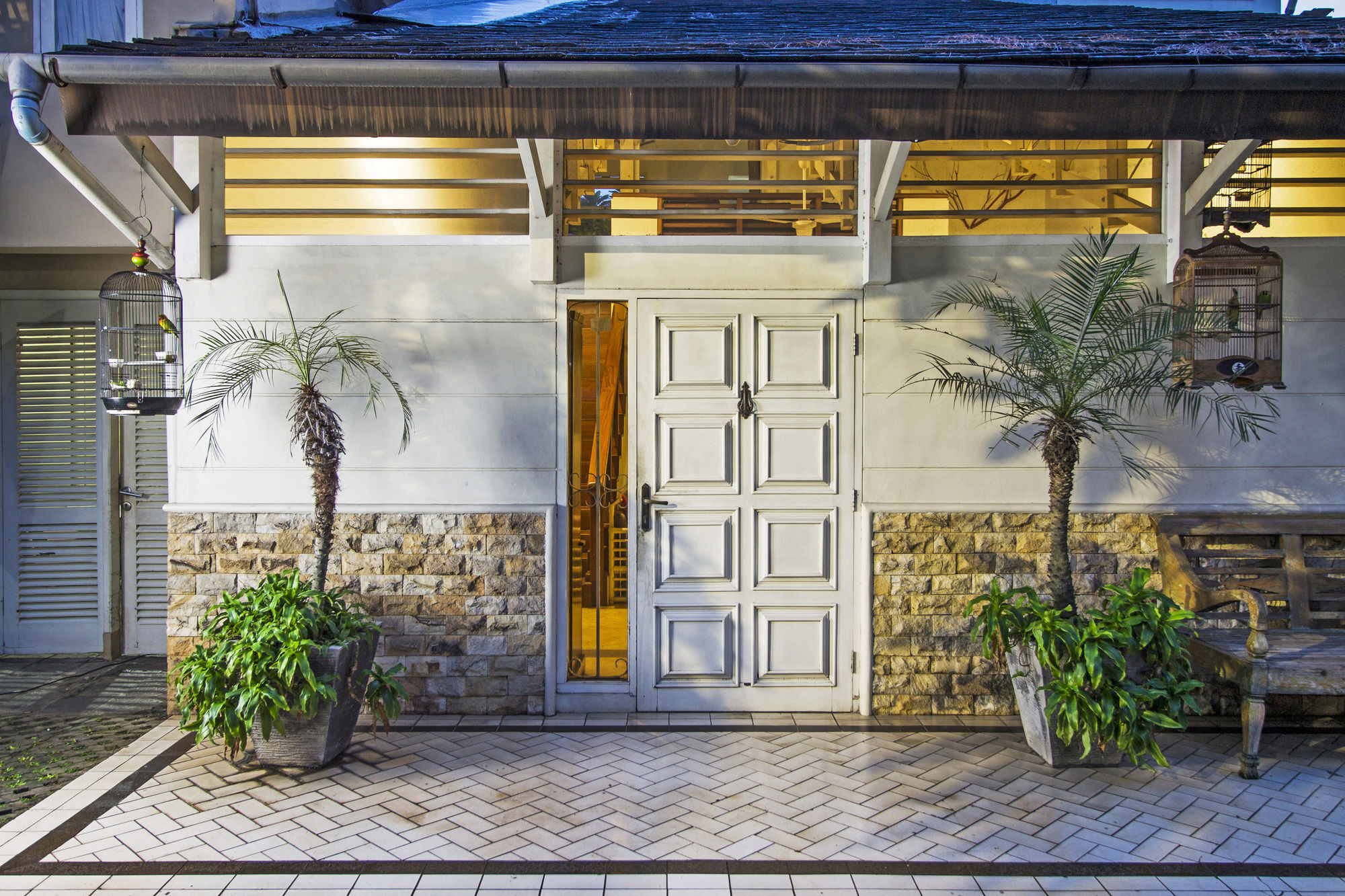 Reddoorz At Mampang Prapatan Hotel 3*