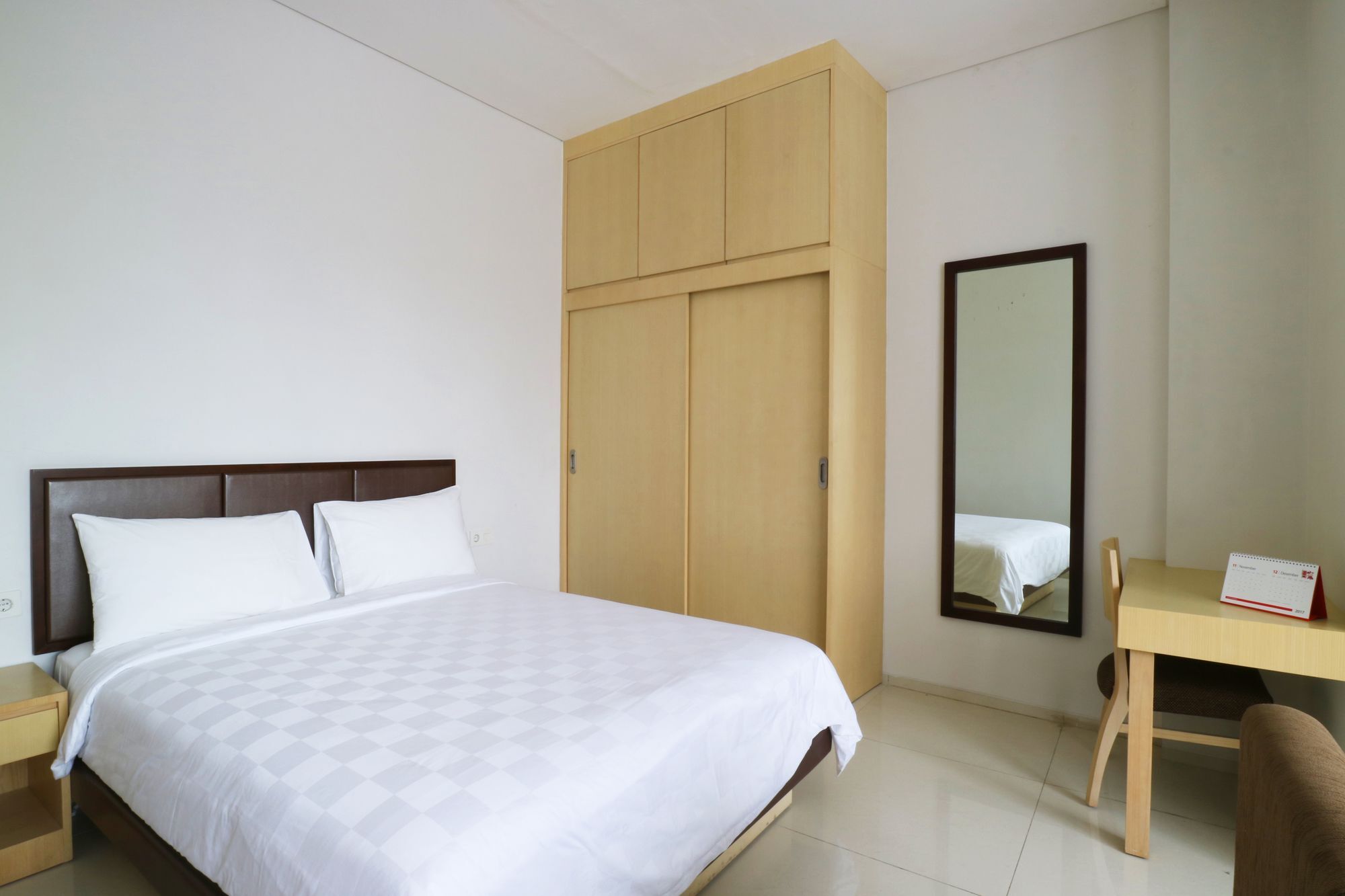 Mk House Senopati 4*