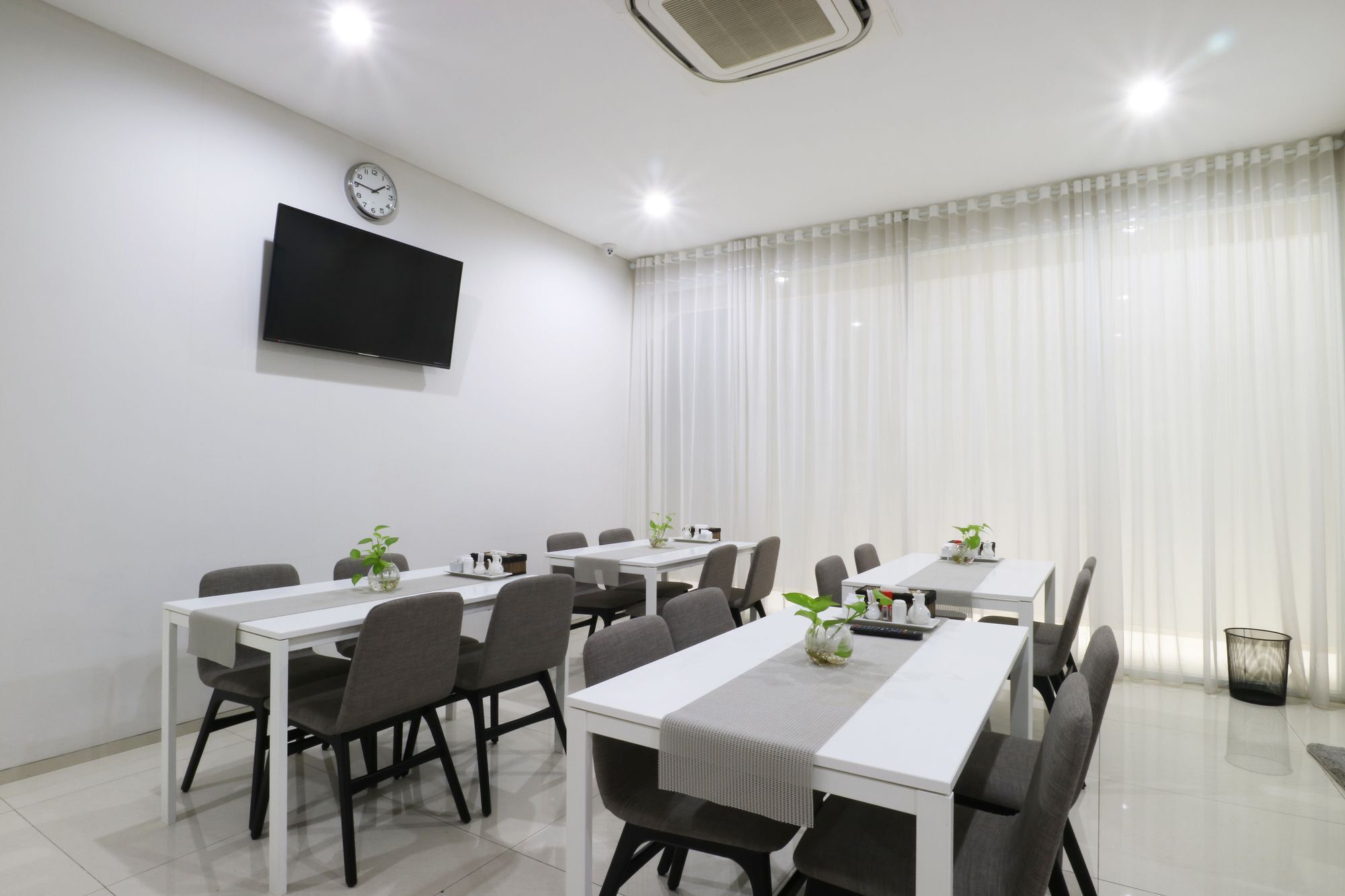 Mk House Senopati Hotel