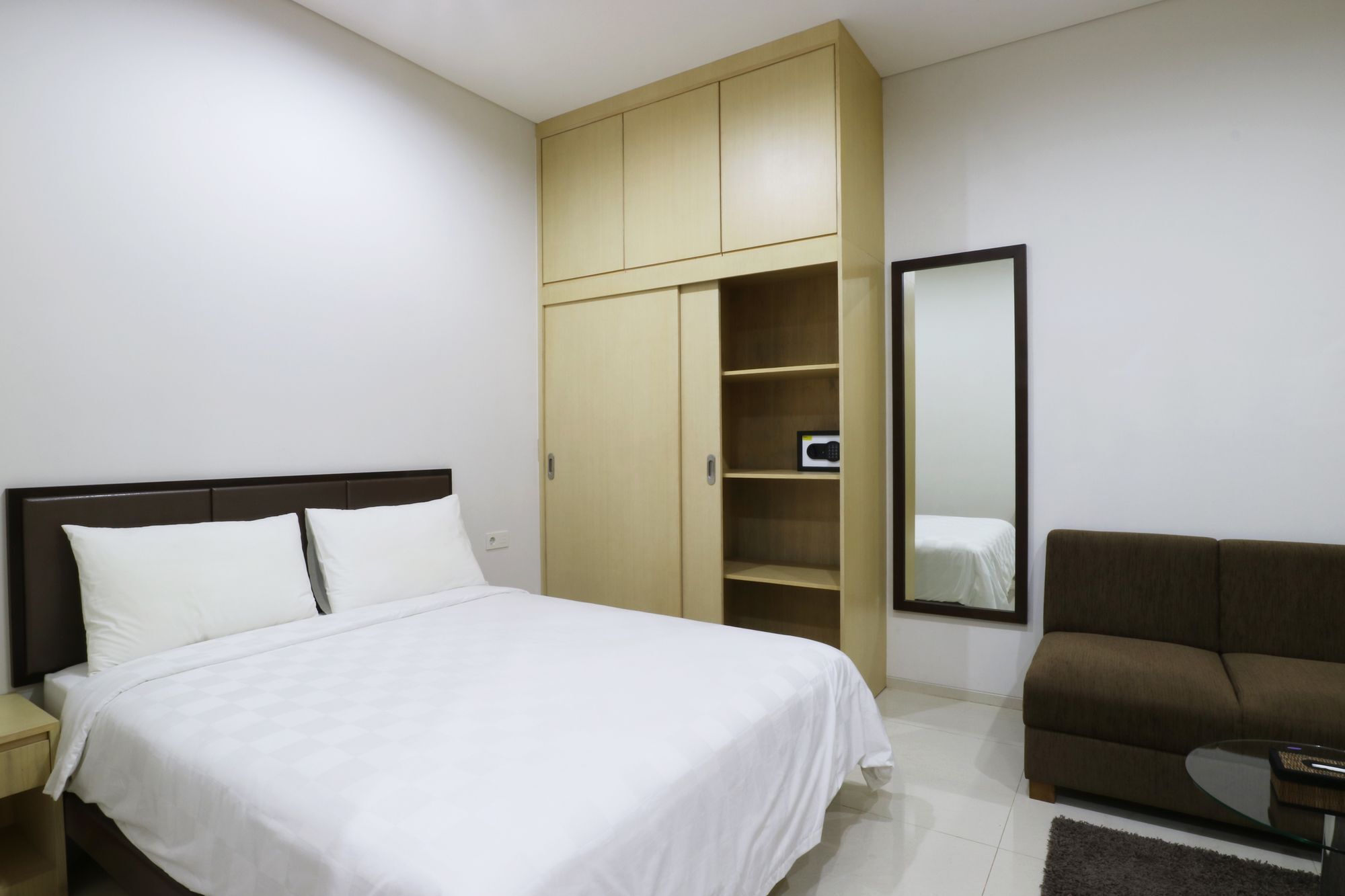 Mk House Senopati Hotel 4*