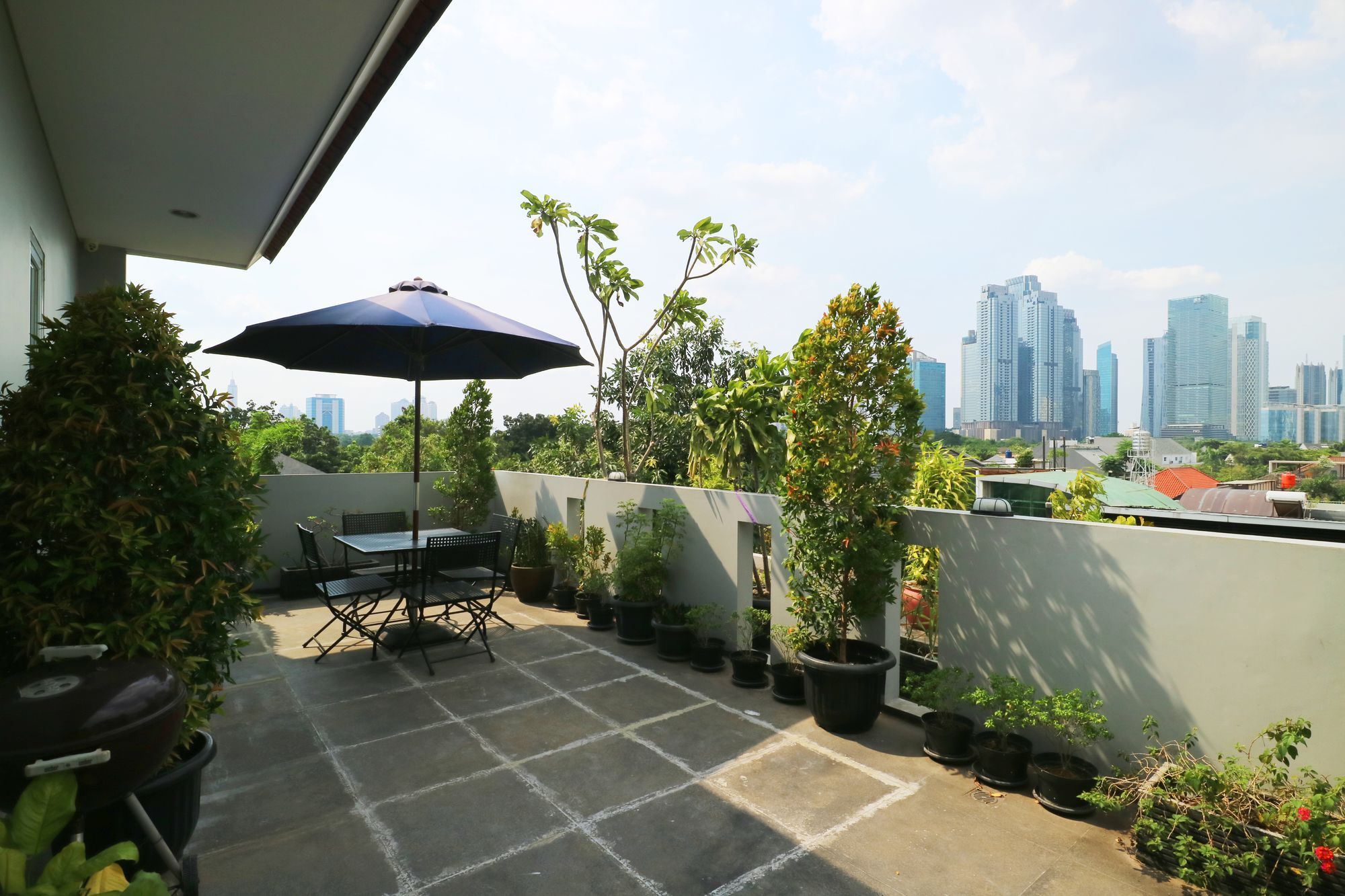 Mk House Senopati Hotel 4*