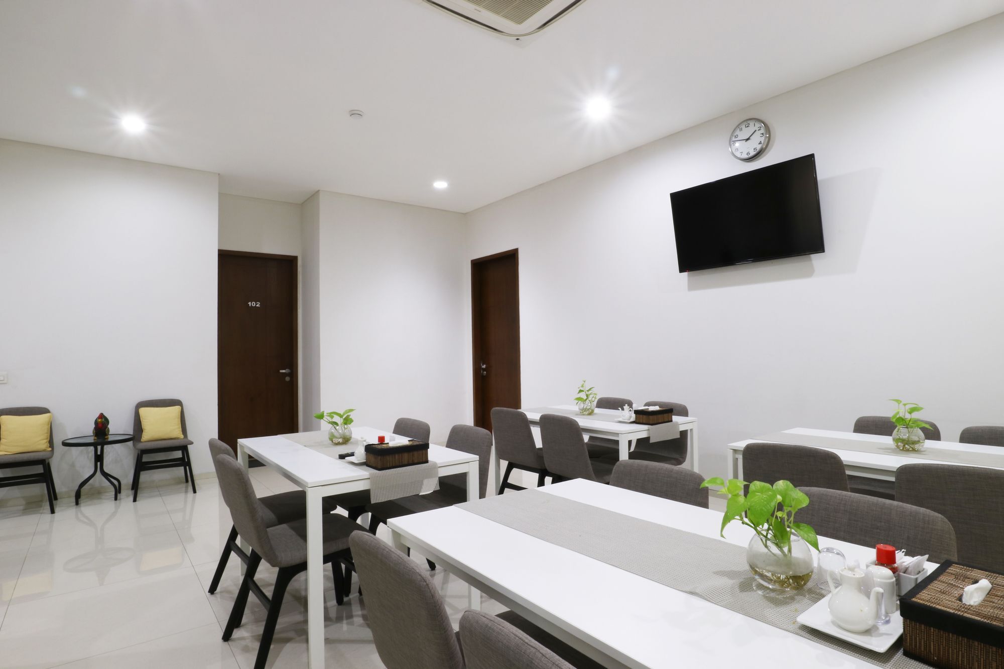 Hotel Mk House Senopati
