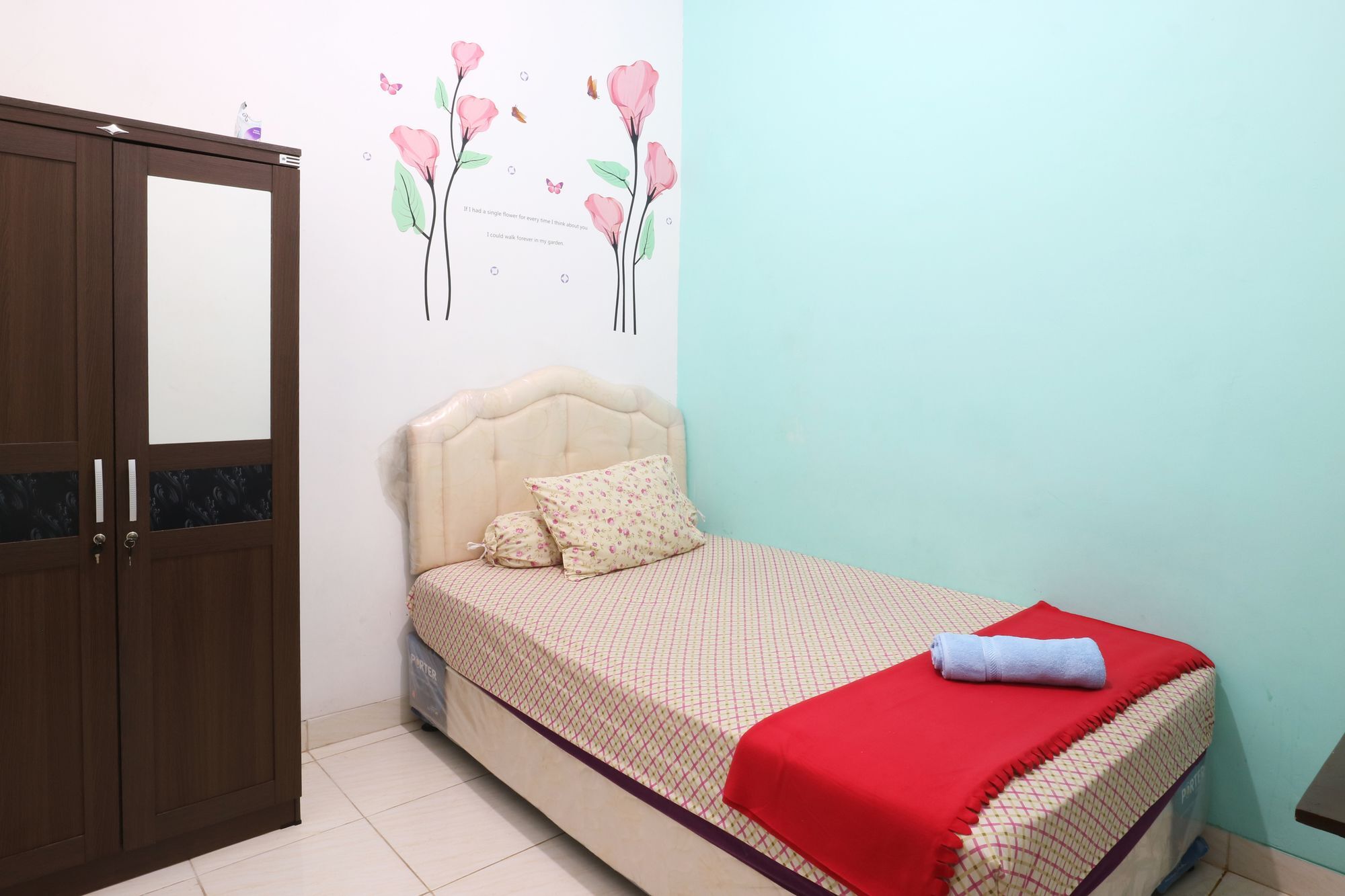Oyo 90489 Kejora Jakarta