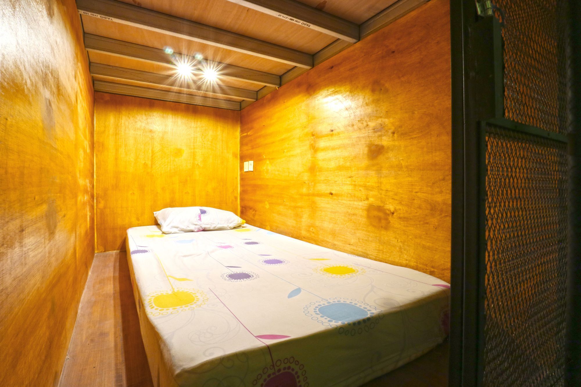 Kapsul Kayu Jati I - Hotel 5*