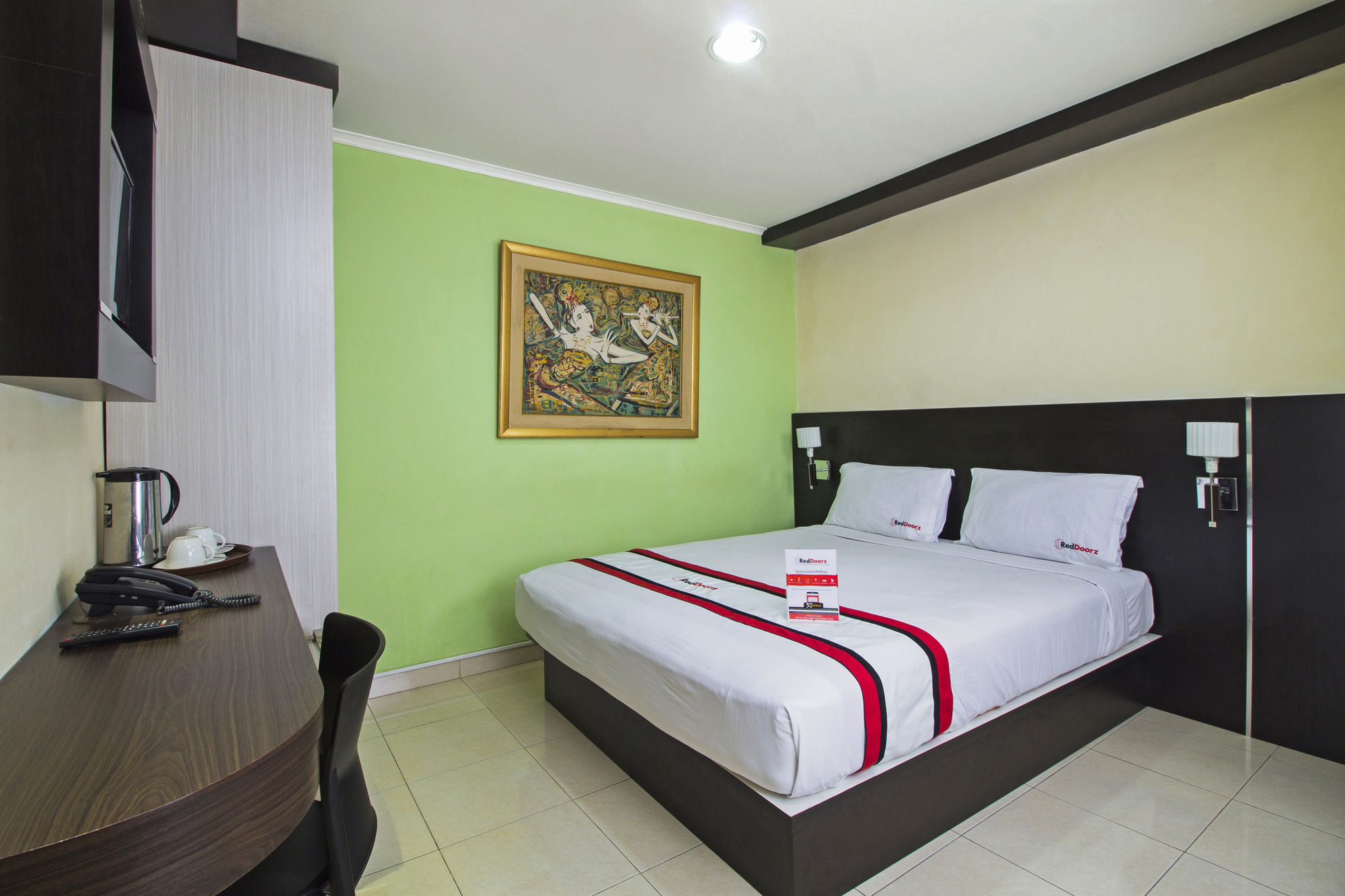 Reddoorz @ Karet Setiabudi Hotel