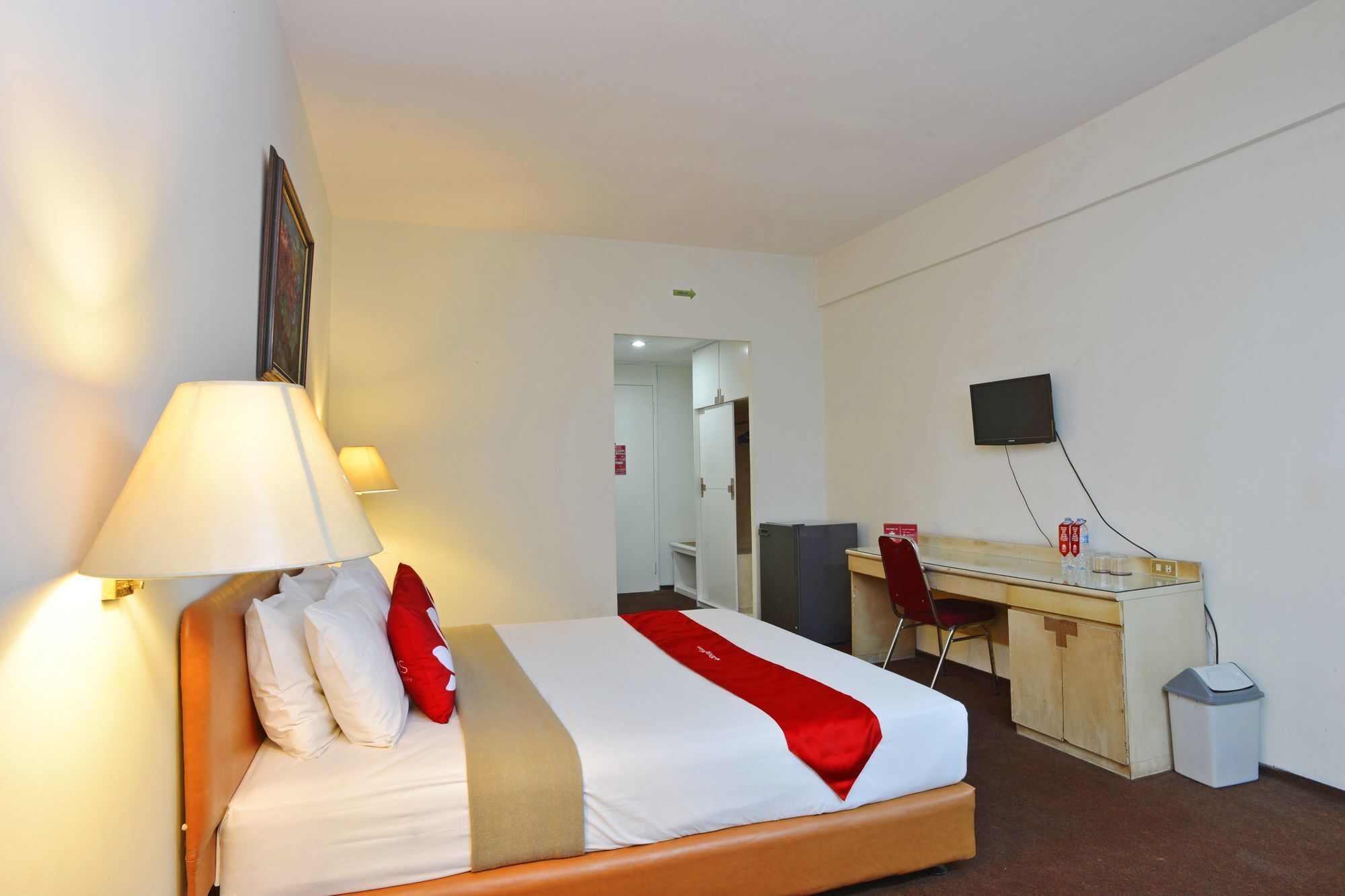 Hotel Urbanview Kebayoran Baru Blok S 3*