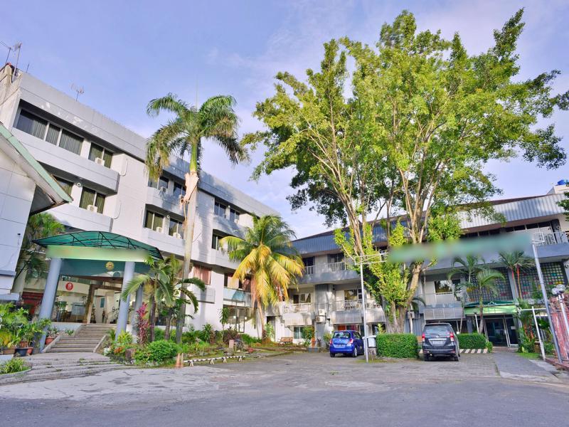 Urbanview Kebayoran Baru Blok S Jakarta