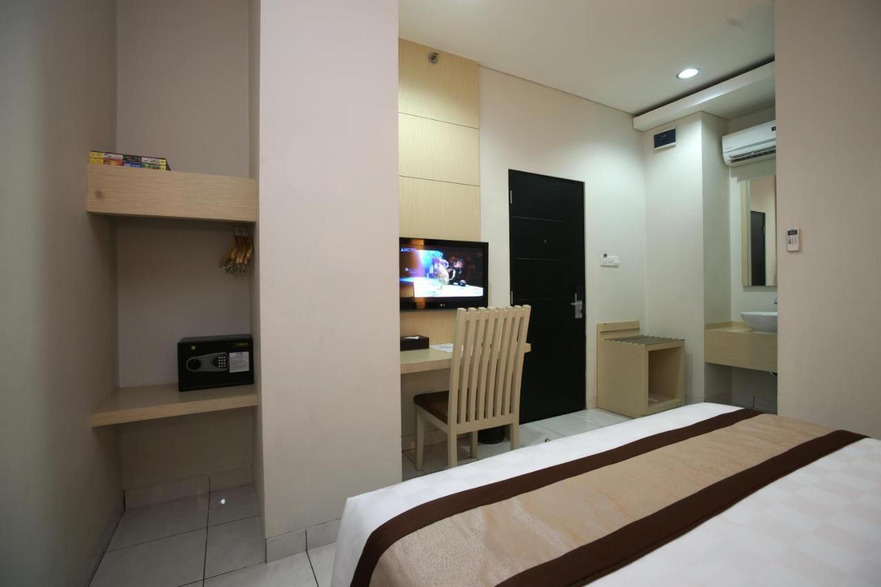 88 - Mangga Besar Viii By Wh Hotel Jakarta