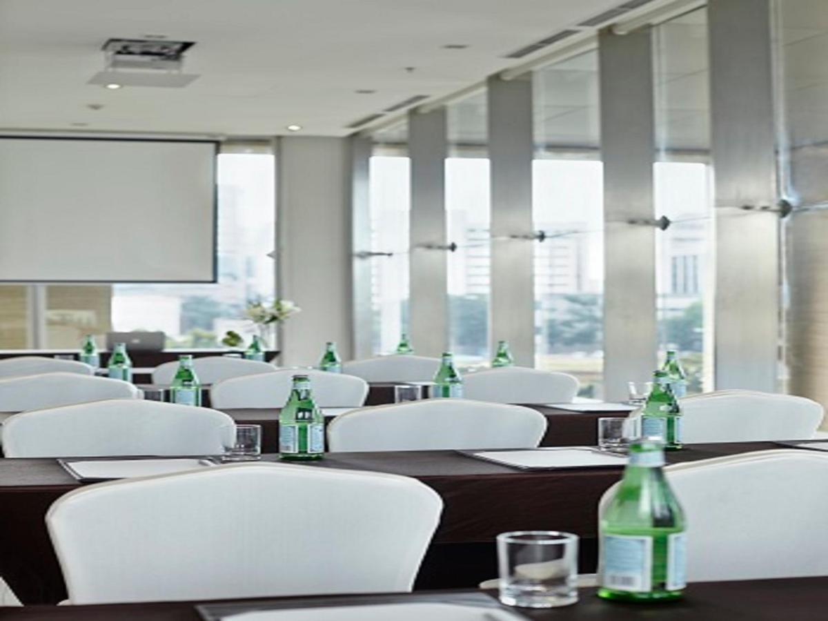 Fraser Menteng Aparthotel 5*
