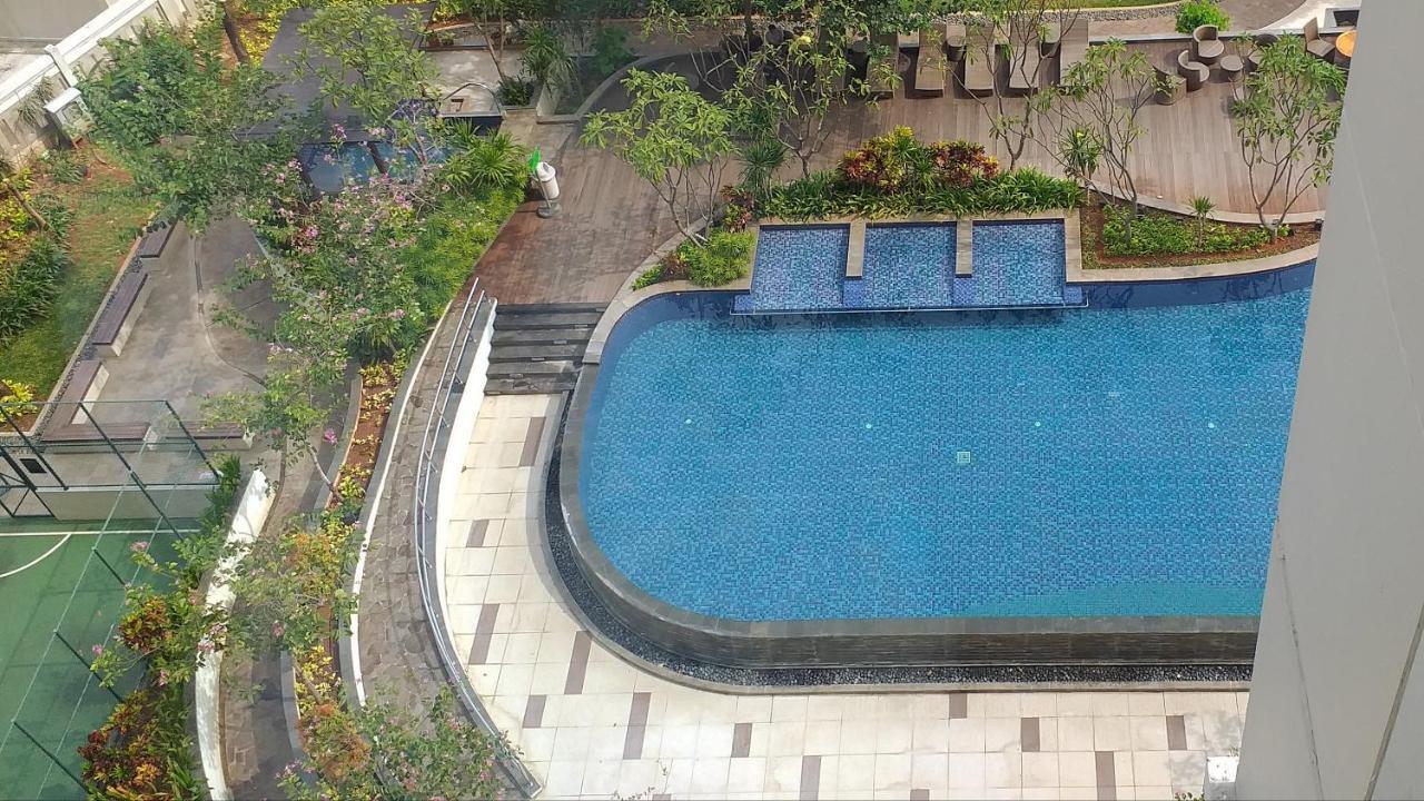 Apartment Studio Walking Distance To Mall