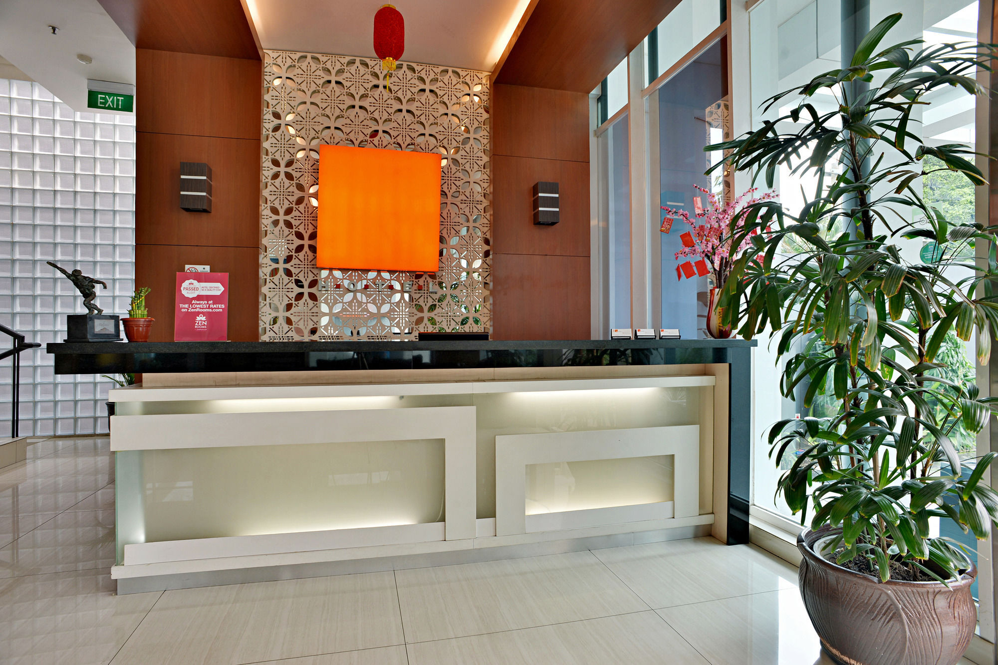 Hotel Zen Soepomo 100