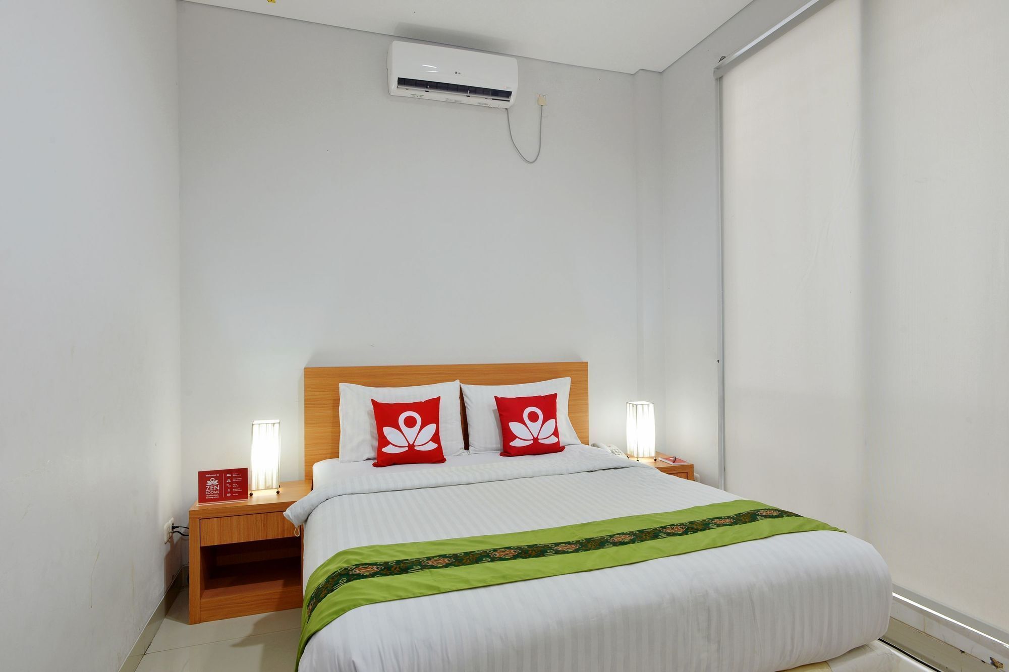 Zen Basic Kelapa Dua Kebon Jeruk Hotel 3*