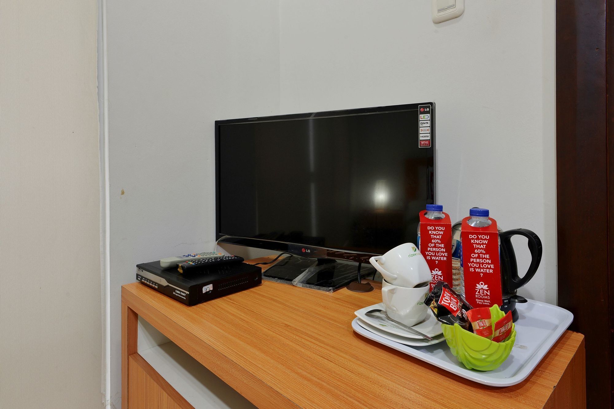 Zen Basic Kelapa Dua Kebon Jeruk 3* Jakarta