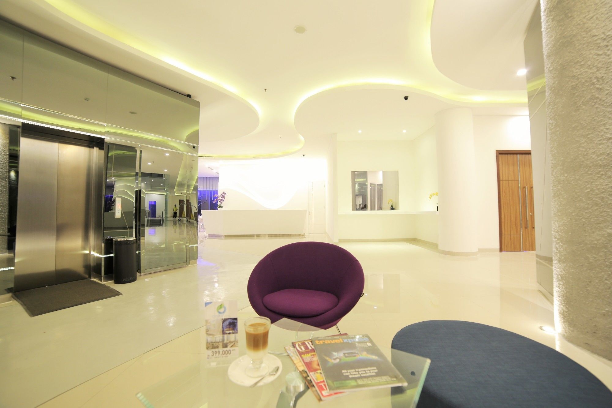 Ozone Pantai Indah Kapuk Hotel Jakarta