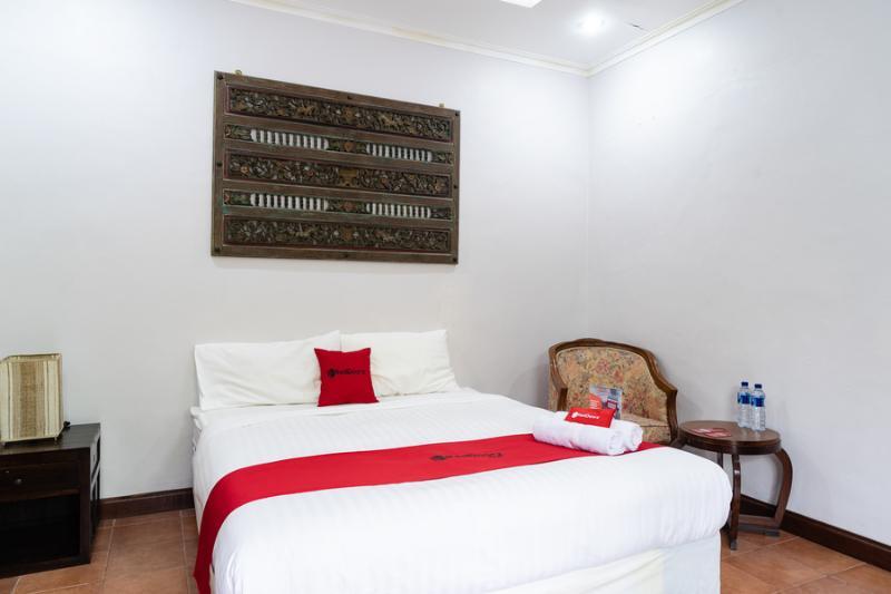 Guest house R
