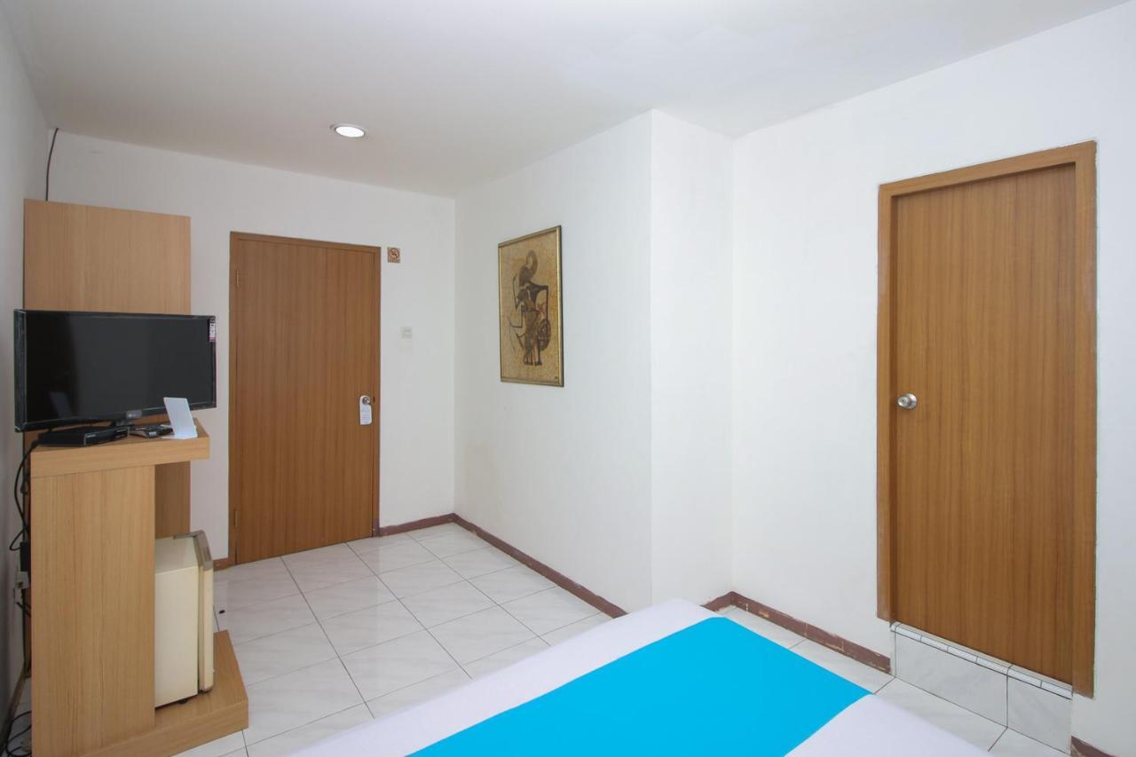 Airy Kemang Prapanca Raya 30 Khách sạn