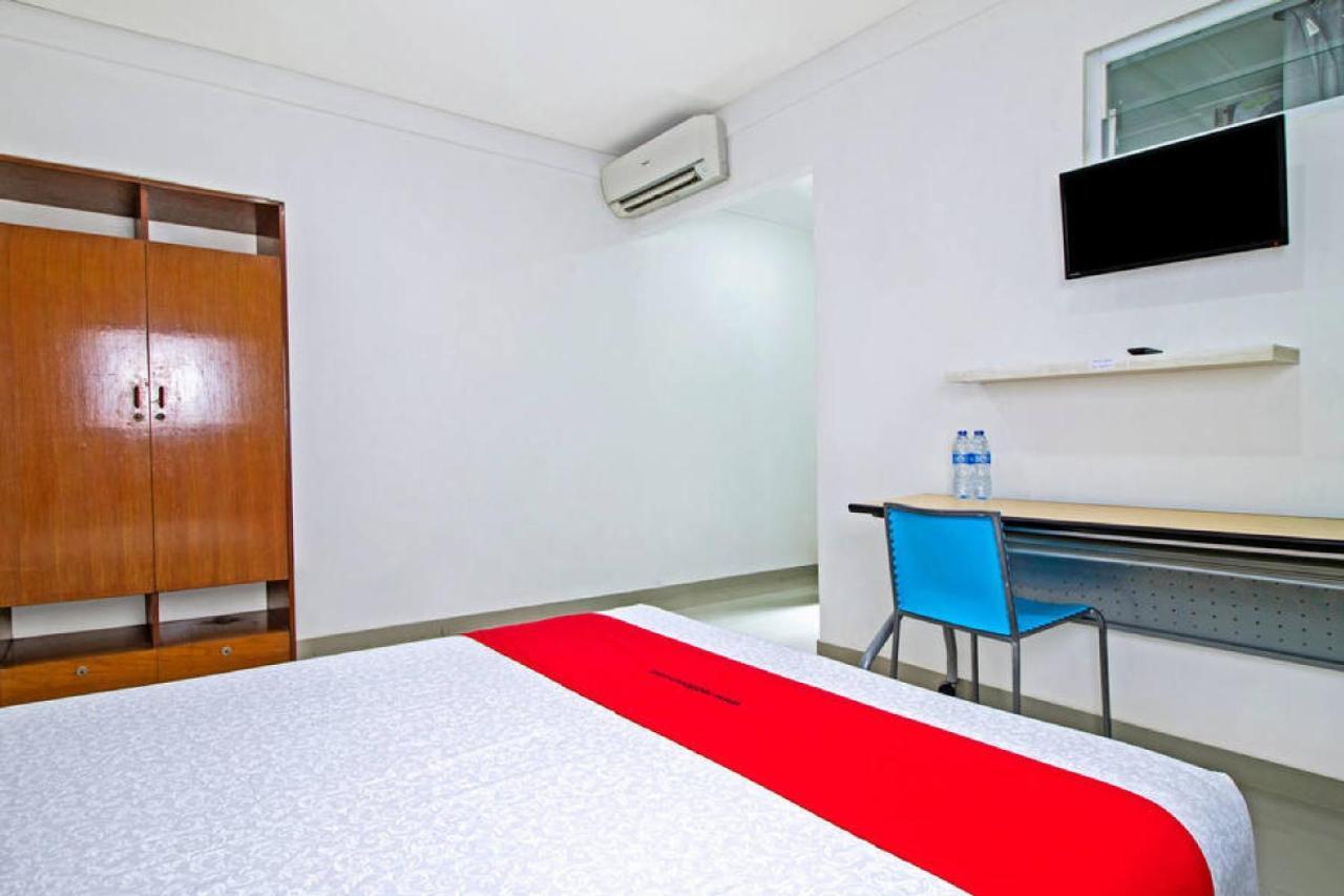 Reddoorz @ Pulomas Jakarta