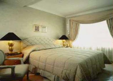 Batavia & Serviced Aparthotel 4*