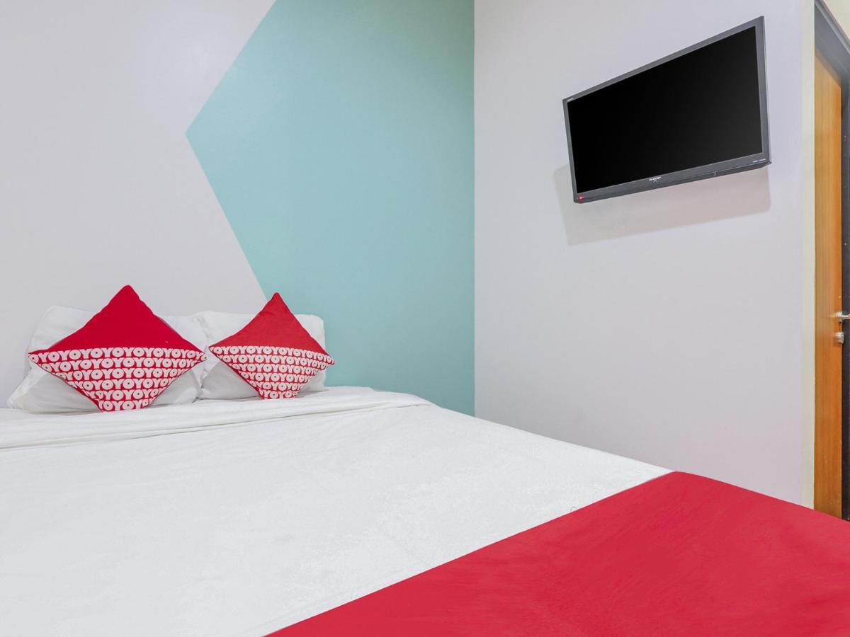 Oyo 127 W Hotel Jakarta