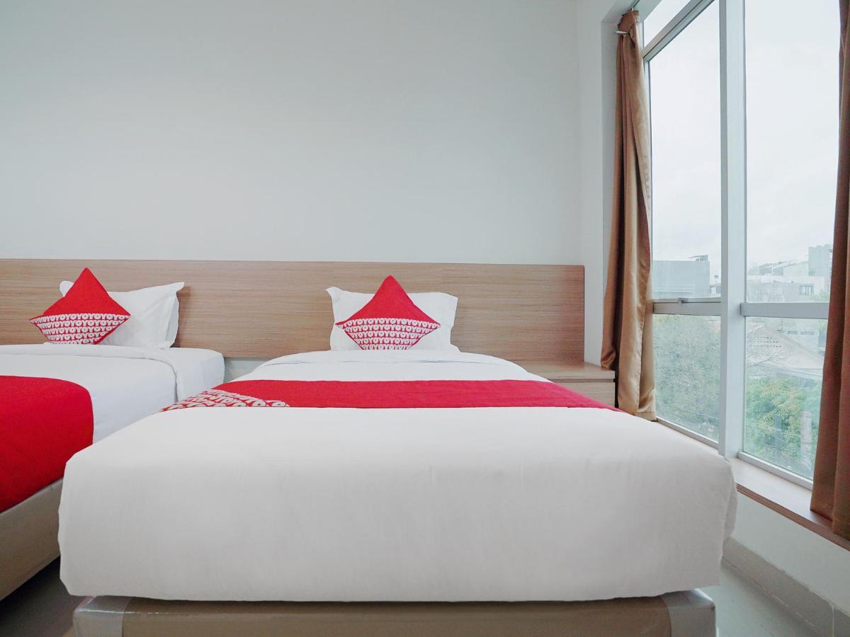 Oyo 415 The Kartini 8 2*