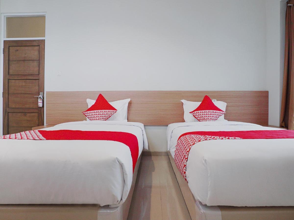 Oyo 415 The Kartini 8 Hotel 2*