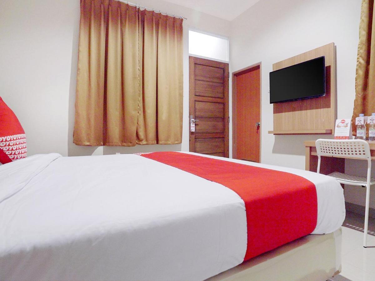 Hotel Oyo 415 The Kartini 8 Jakarta