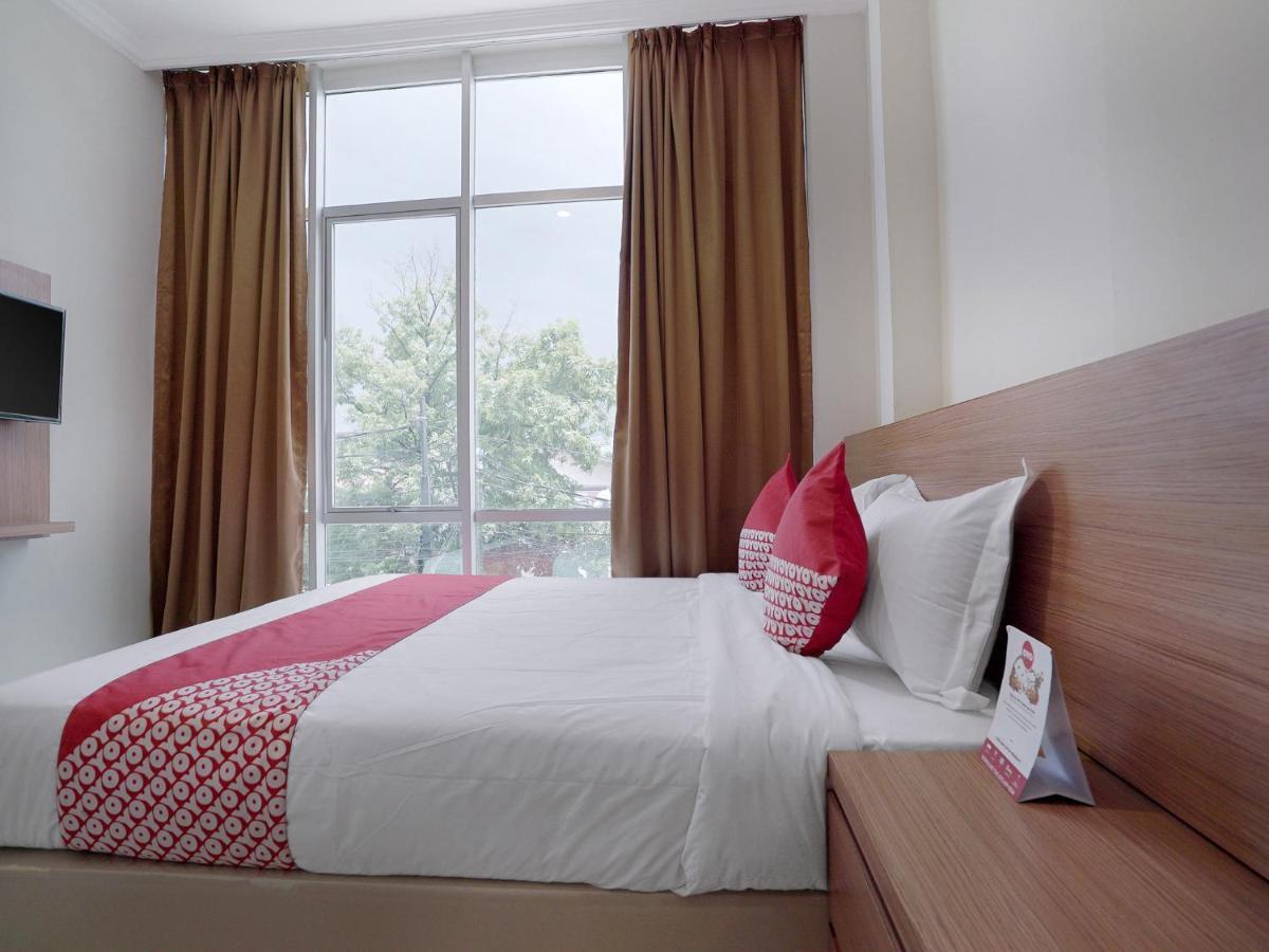 Oyo 415 The Kartini 8 2* Jakarta
