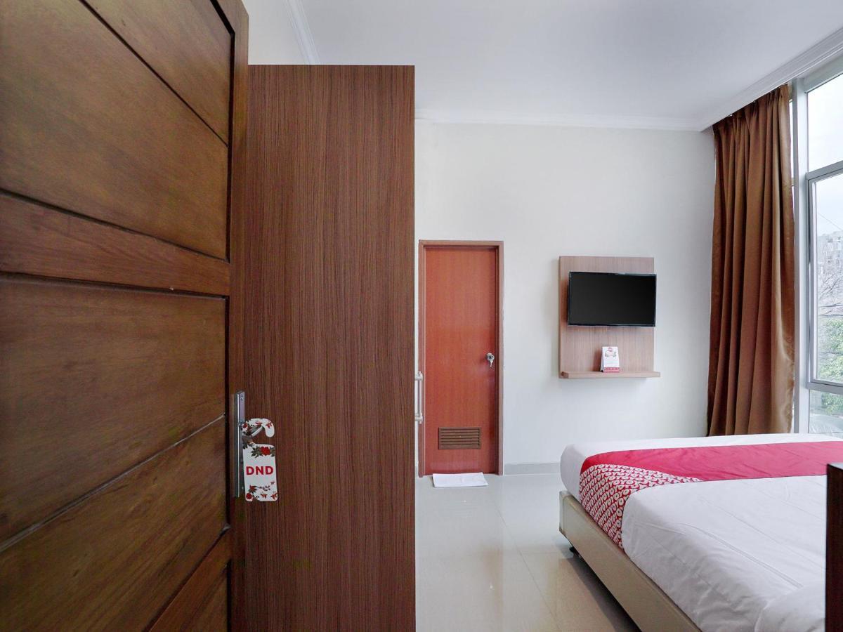 Oyo 415 The Kartini 8 Hotel Jakarta
