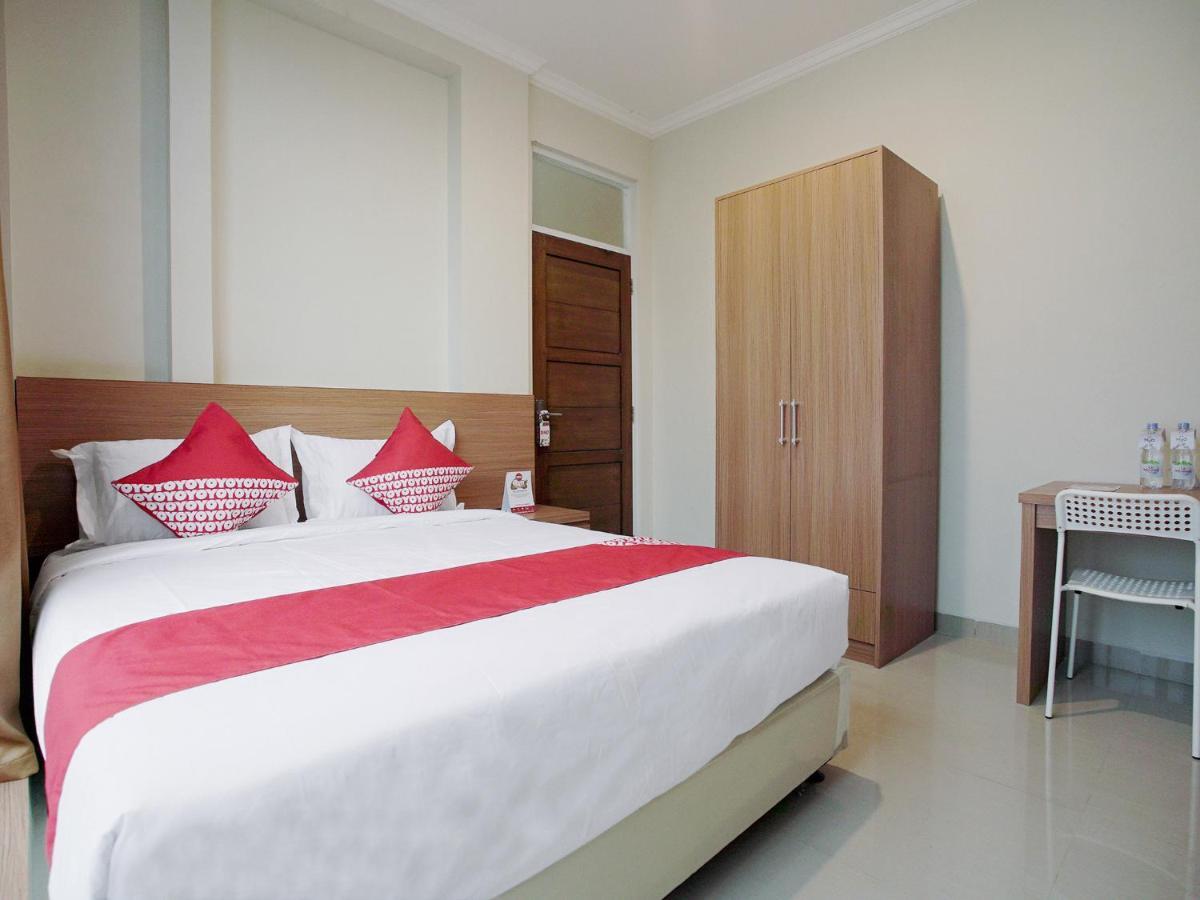 Oyo 415 The Kartini 8 Hotel 2*