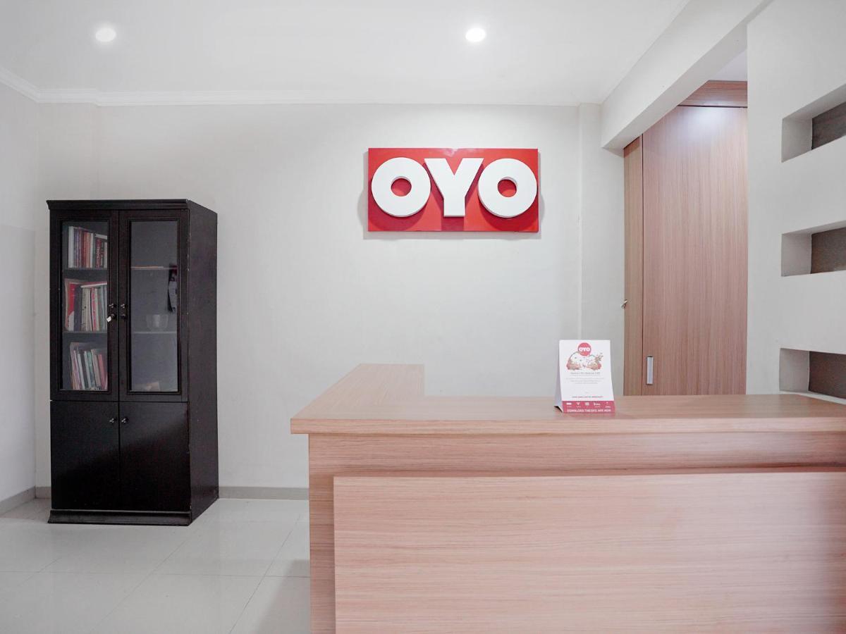 Oyo 415 The Kartini 8 2*