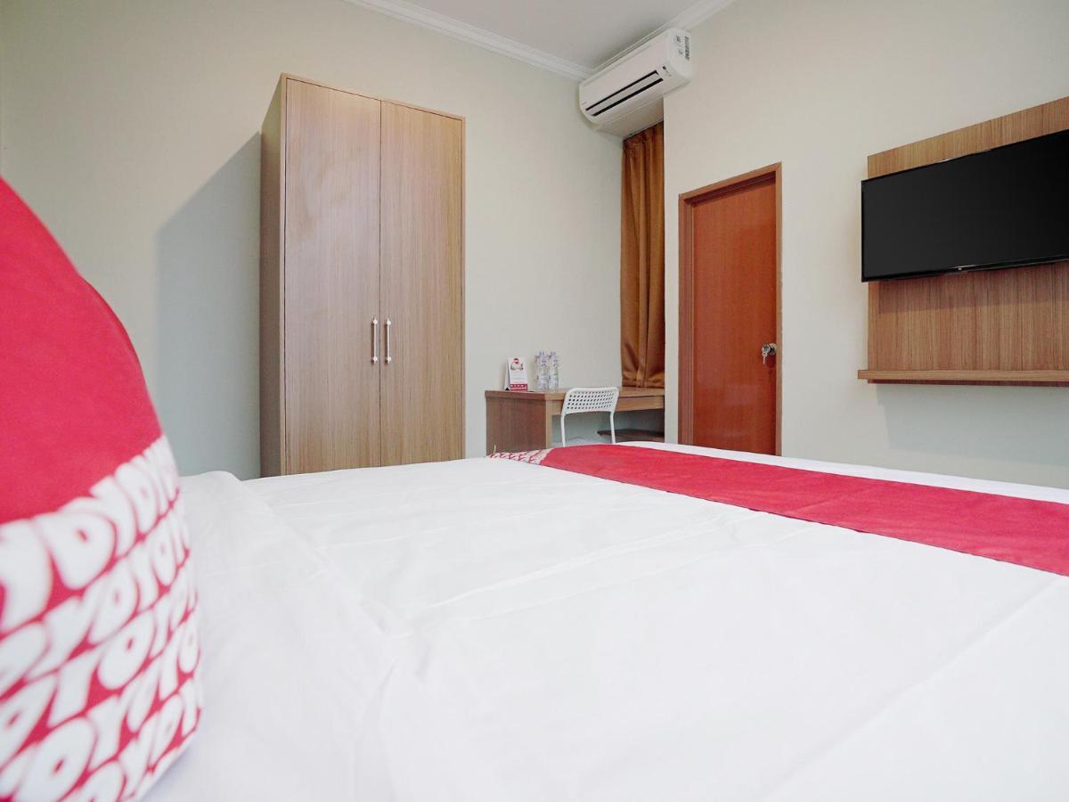 Oyo 415 The Kartini 8 2* Jakarta
