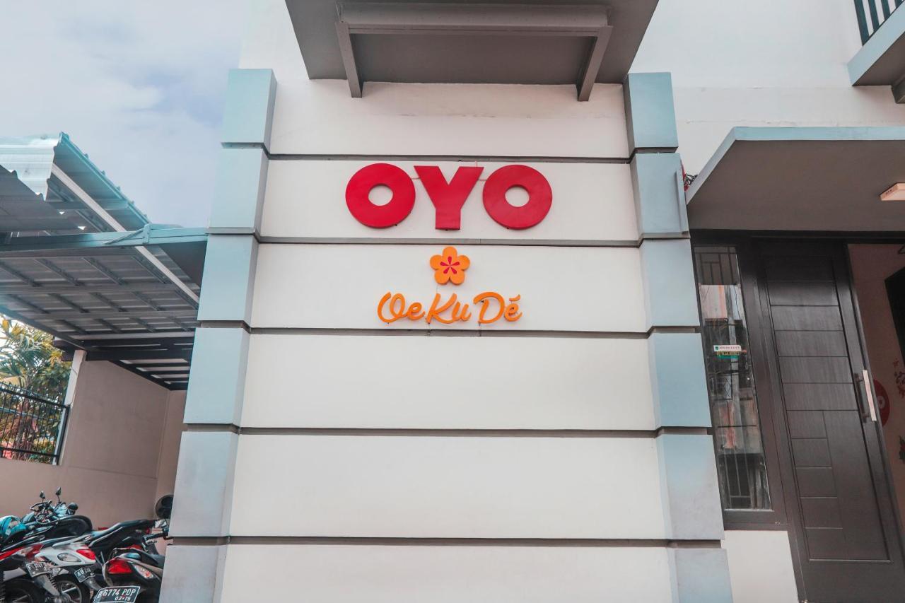 Super Oyo 122 Oekude Kost Hotel Jakarta