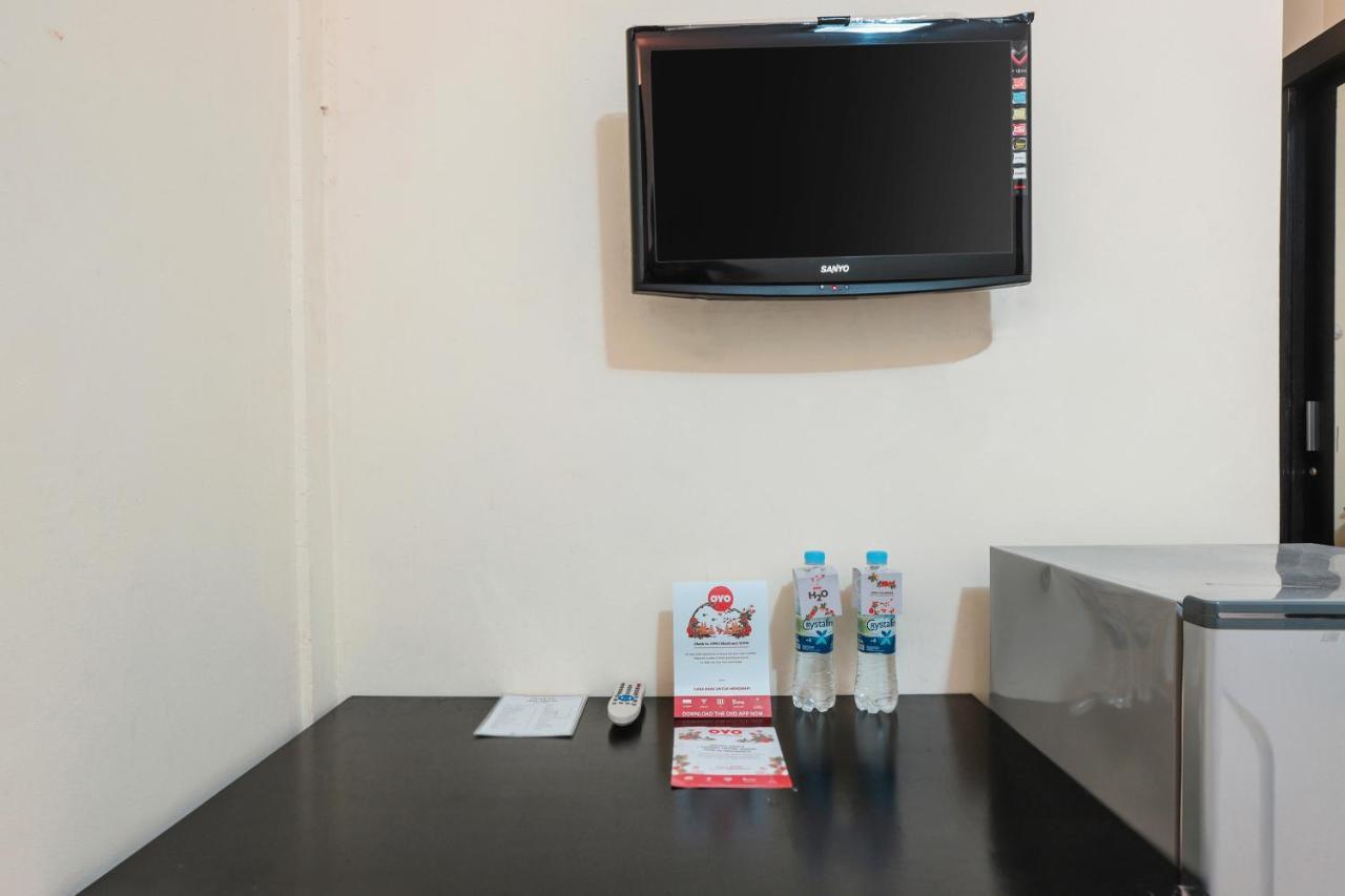 Super Oyo 122 Oekude Kost Hotel 2*