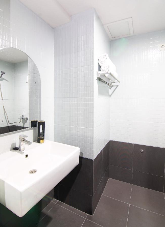 D'boegis Hotel Jakarta