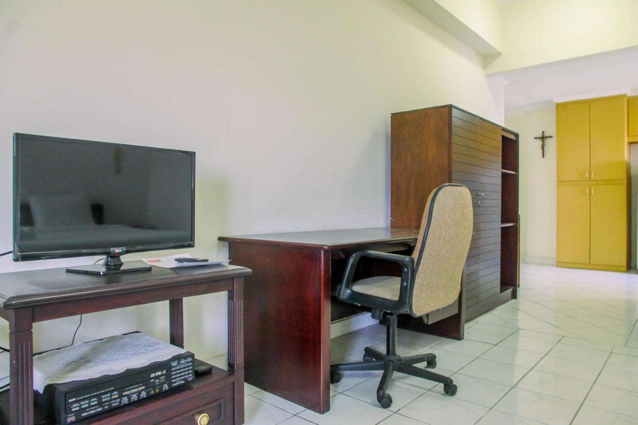 Comfy At Menara Kelapa Gading By Travelio Apartment *