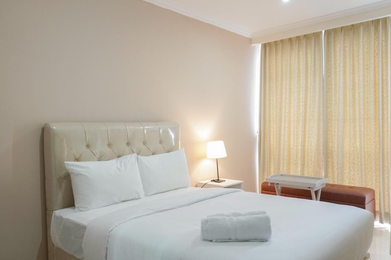 Apartment Stunning At Menteng Park By Travelio