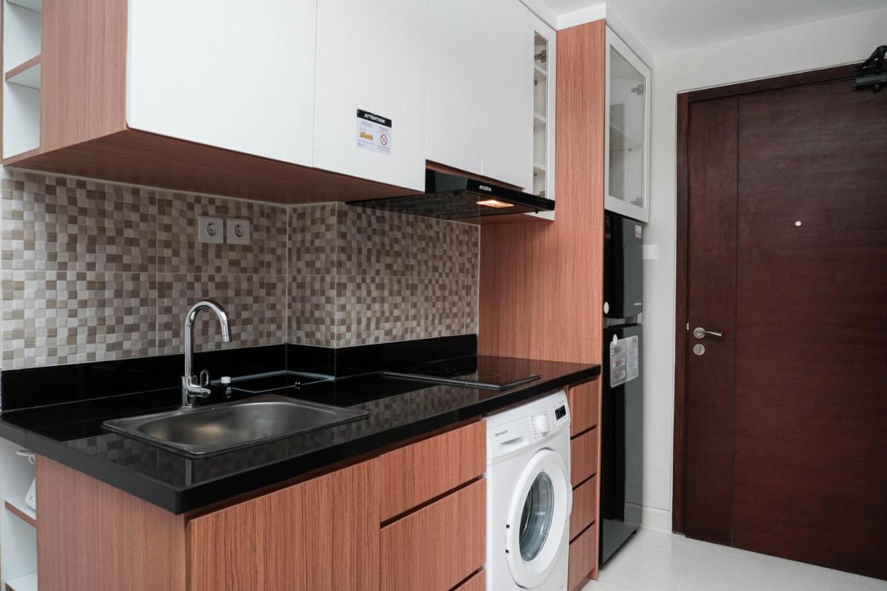 Spacious With View West Vista By Travelio * Jakarta