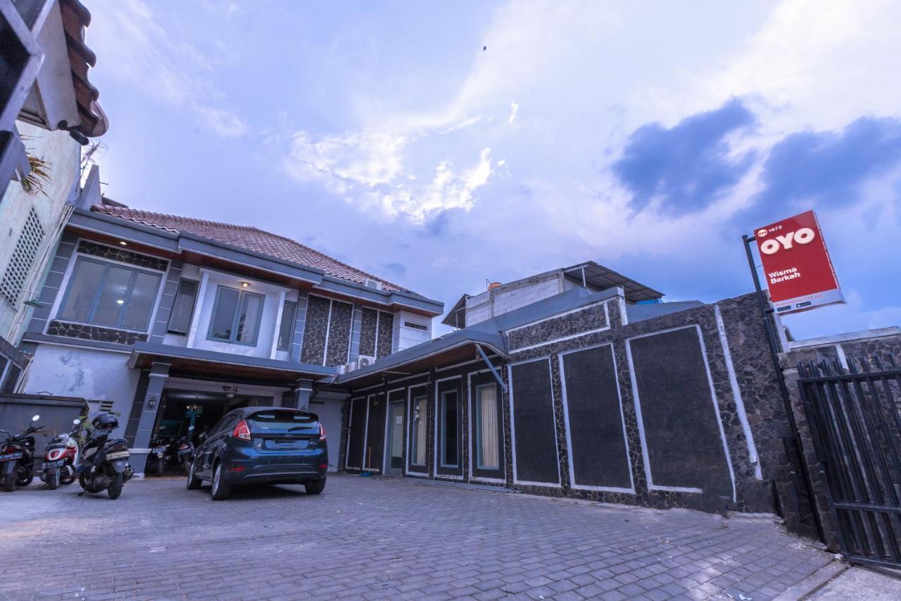 Oyo 1672 Wisma Barkah Hotel 2*