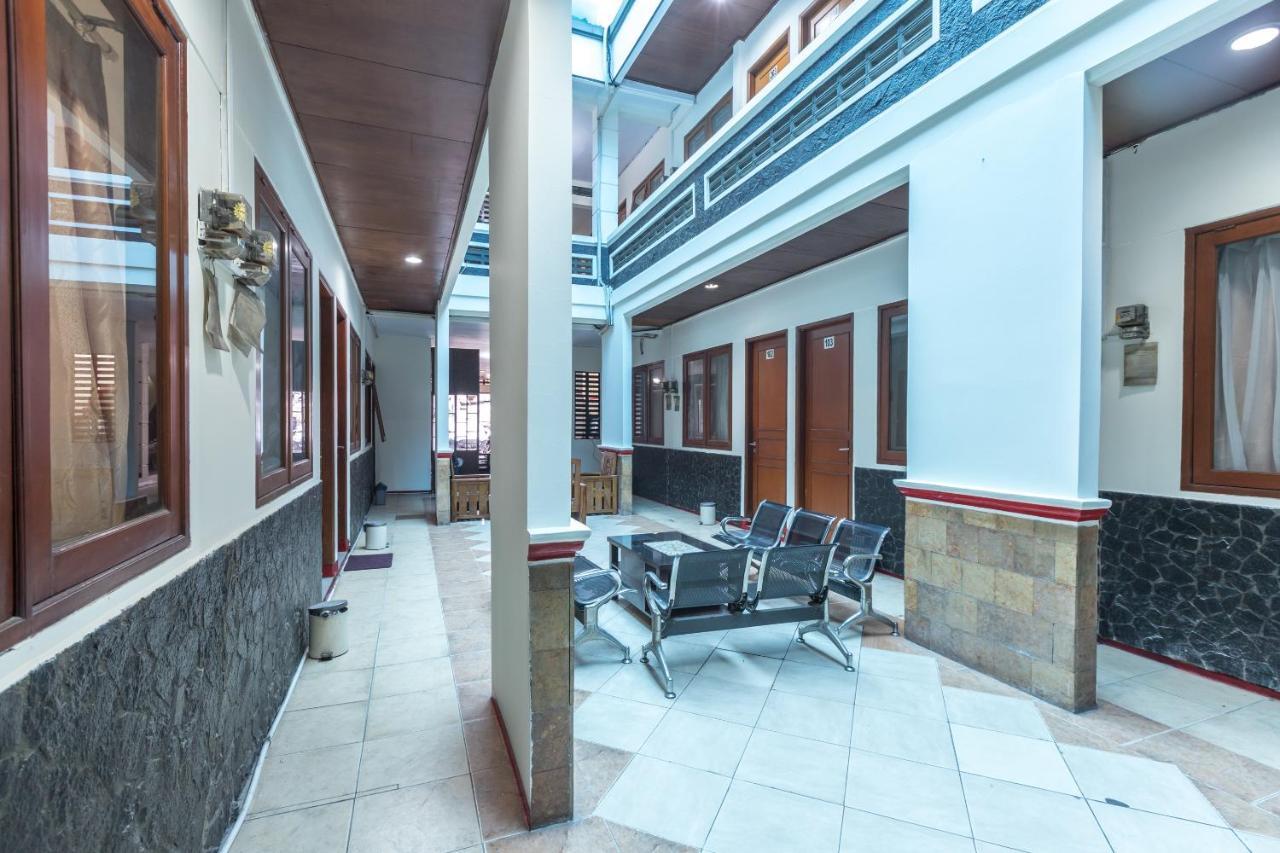 Oyo 1672 Wisma Barkah Hotel